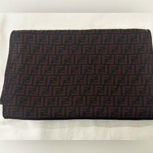 Fendi brown/black wool scarf